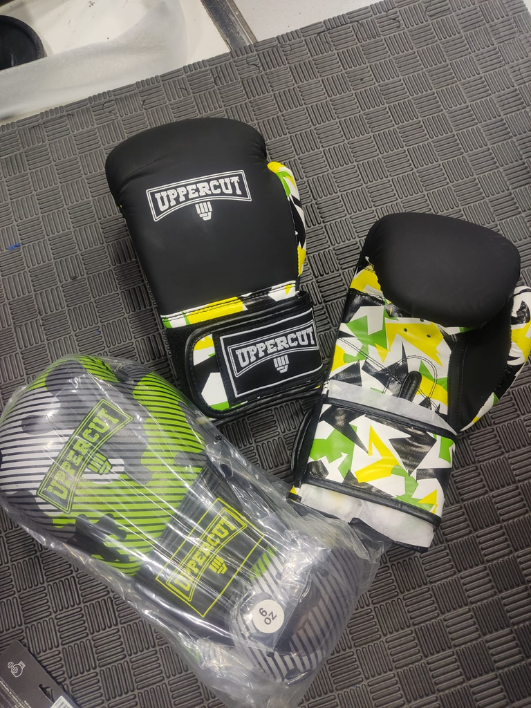Guantes de Box UPP-83